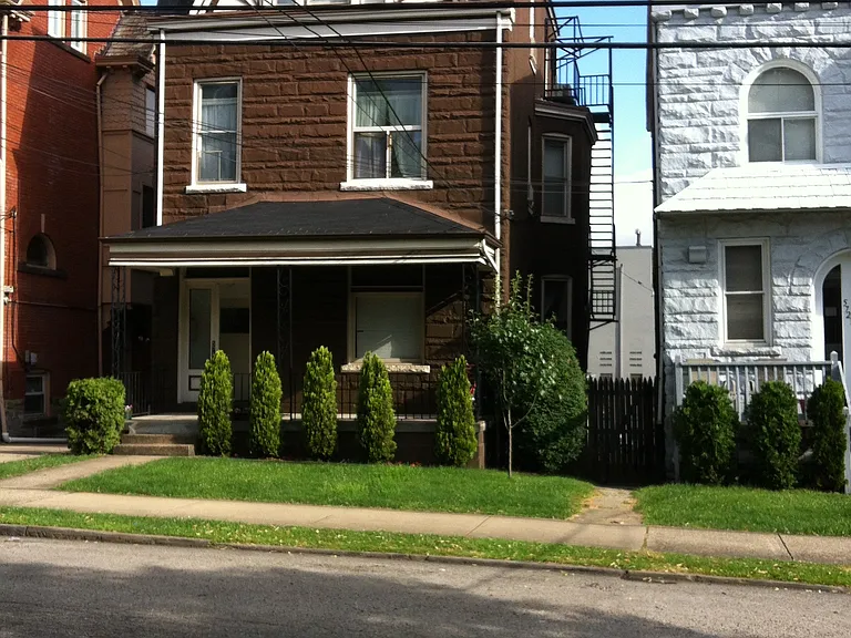 5719 Howe St #2 — Photo 1