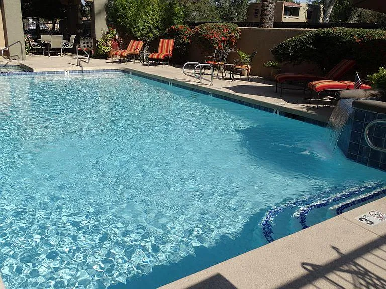 3845 E Greenway Rd — Photo 23