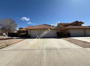 37940 Smoke Tree St, Palmdale, CA 93552