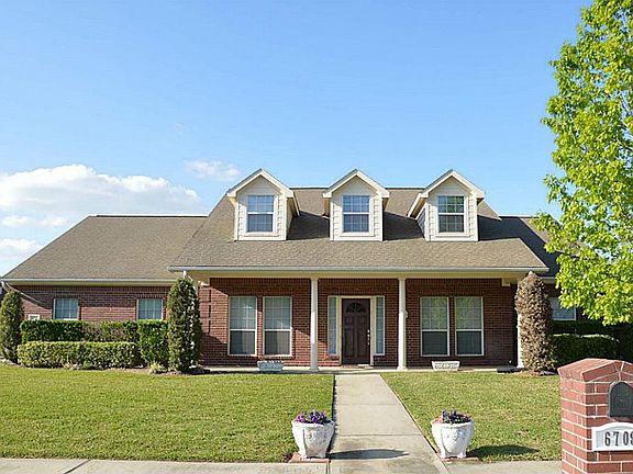 2nd image of 6708 Patricia Ln