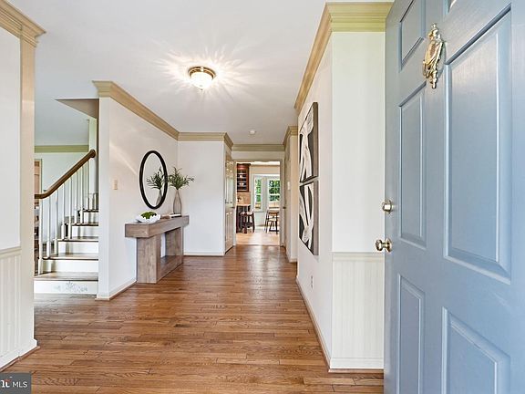 3rd image of 13702 Springstone Ct
