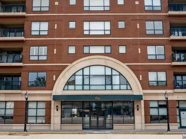 1 Orient Way APT 206, Rutherford, NJ 07070