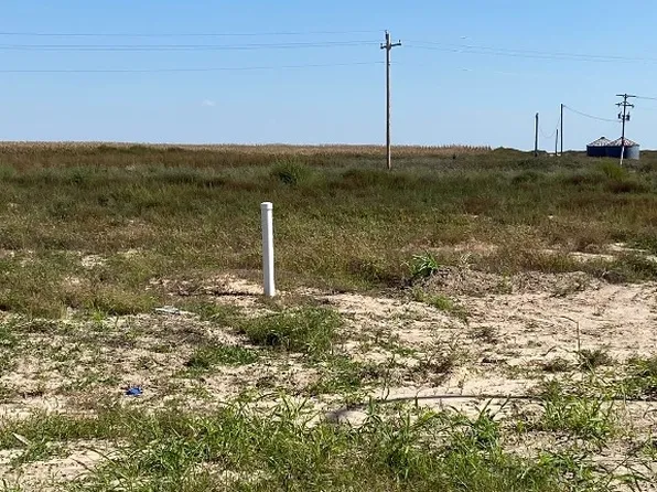 470 Camden, Garden City, KS 67846