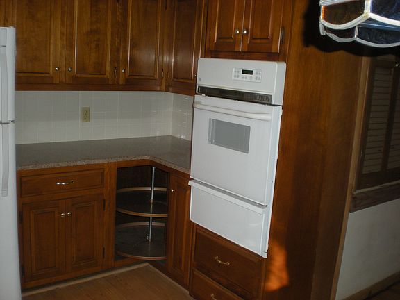 5th image of 12 Seymour St
