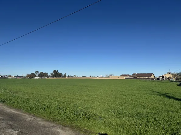 16748 N Lake St, Madera, CA 93638