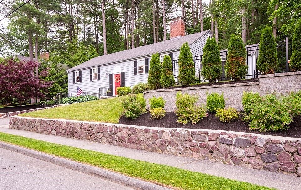 14 Nottingham Rd, Lynnfield, MA 01940 Zillow