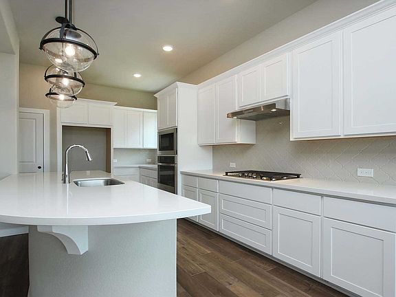 3rd image of 12418 Kinmundy Ln