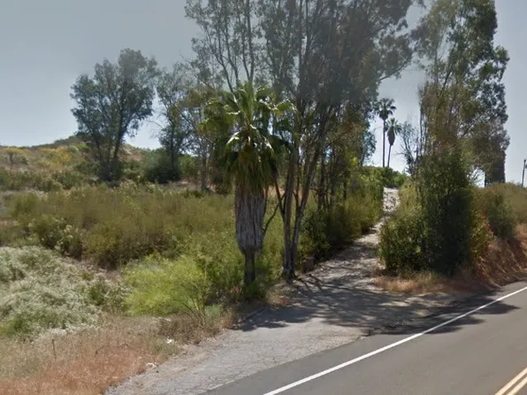 510 Alpine Blvd, Alpine, CA 91901