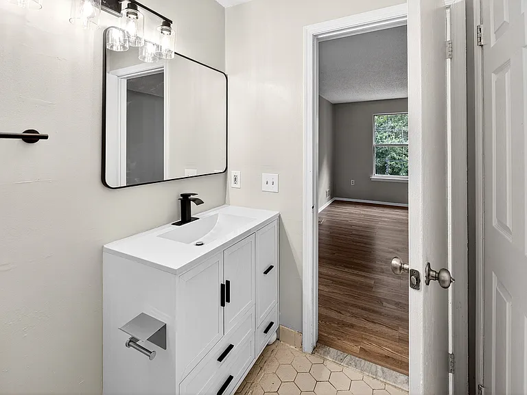 Primary full bathroom
