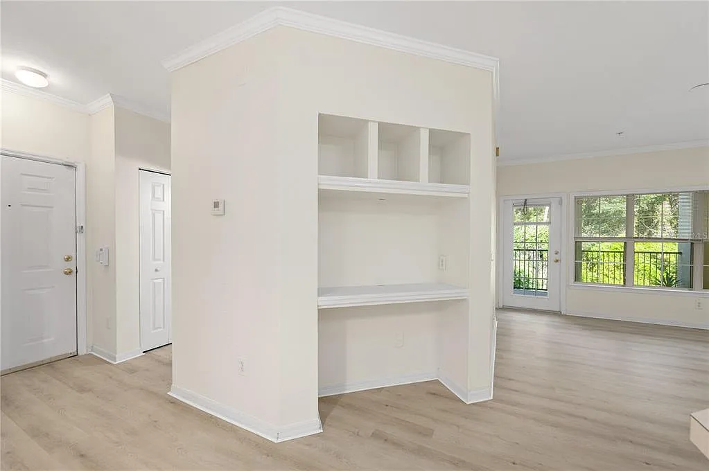 1 bed, 1.0 bath, 782 sqft, $1,350 — Photo 3