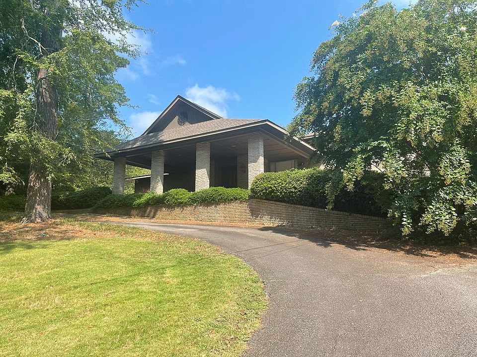 1st image of 1794 Lincoln Cir