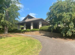 1794 Lincoln Cir, Macon, GA 31211