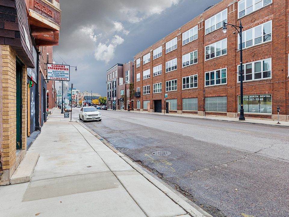 1st image of 1725 W North Ave Suite 203