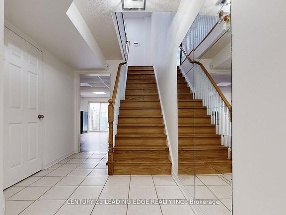 2nd image of 38 Rumi Cres