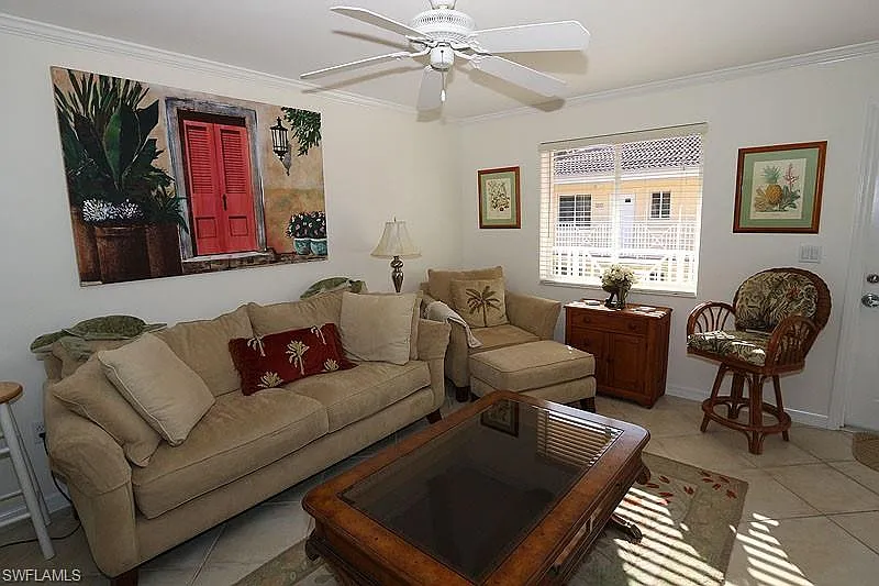 1 bed, 1.0 bath, 600 sqft, $6,000 — Photo 4