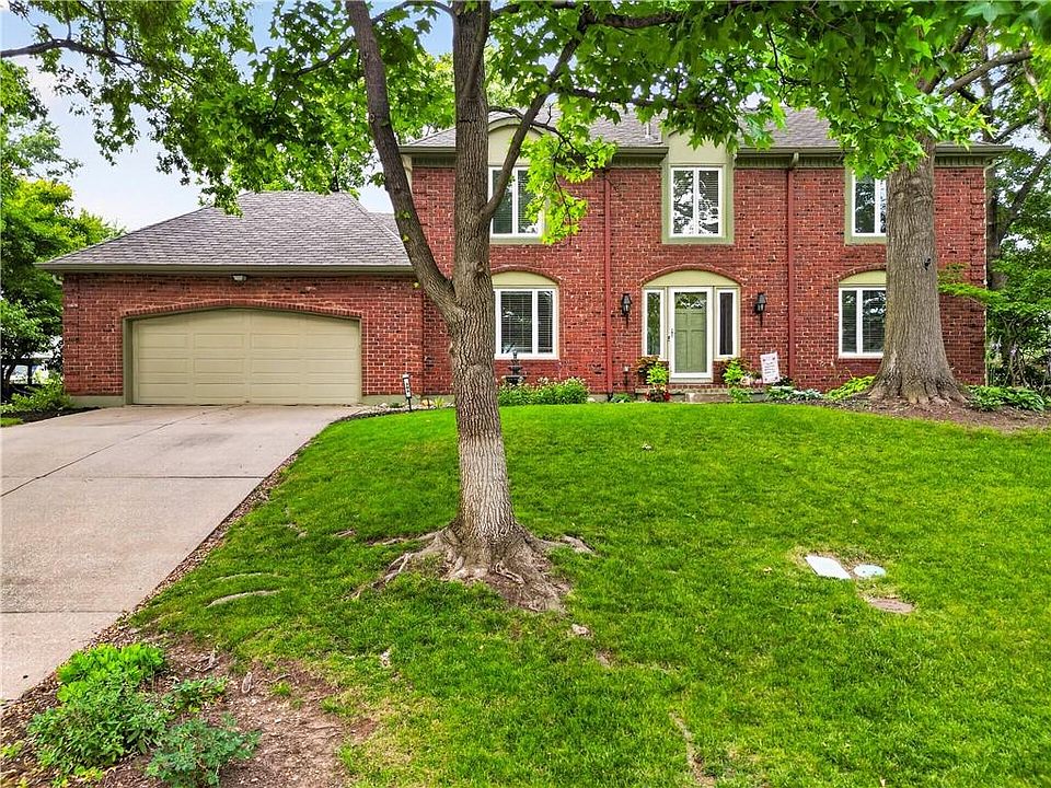 1st image of 304 NW Aspen St