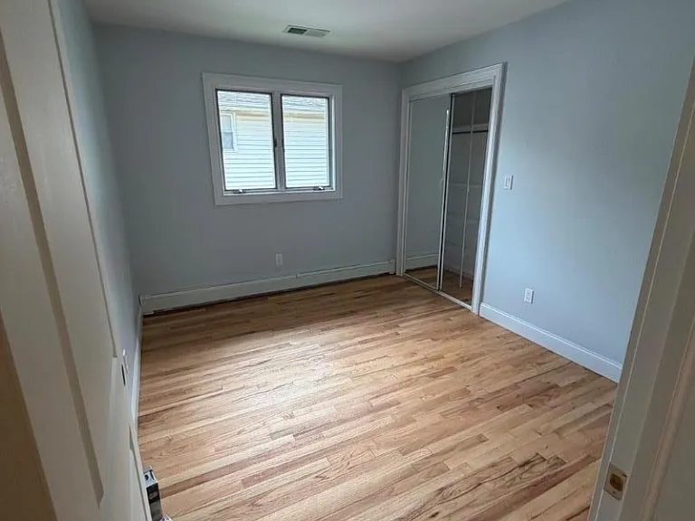 119 Cornelia St — Photo 11