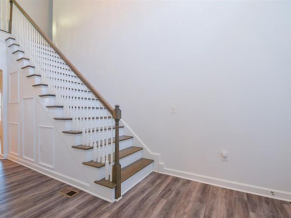 2nd image of 2520 Woods Meadow Ct