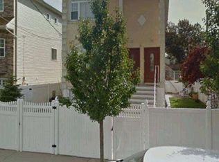 511 Bedford Ave, Staten Island, NY 10306