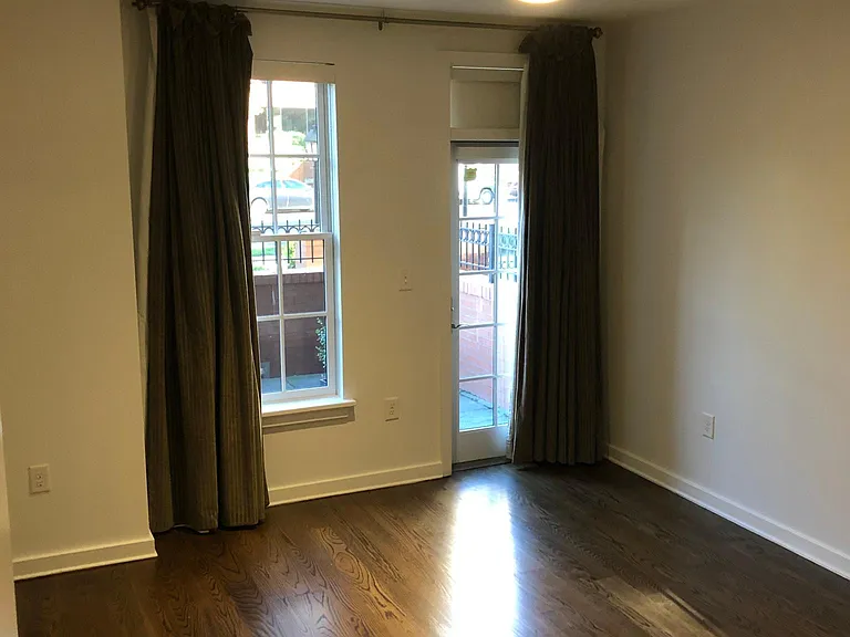 1700A Clarendon Blvd #112 — Photo 12