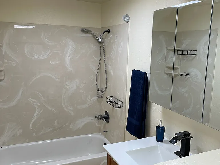 1426 W Delaware St #1 — Photo 7