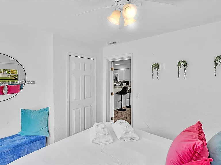 4633 SW 28th Ave — Photo 61