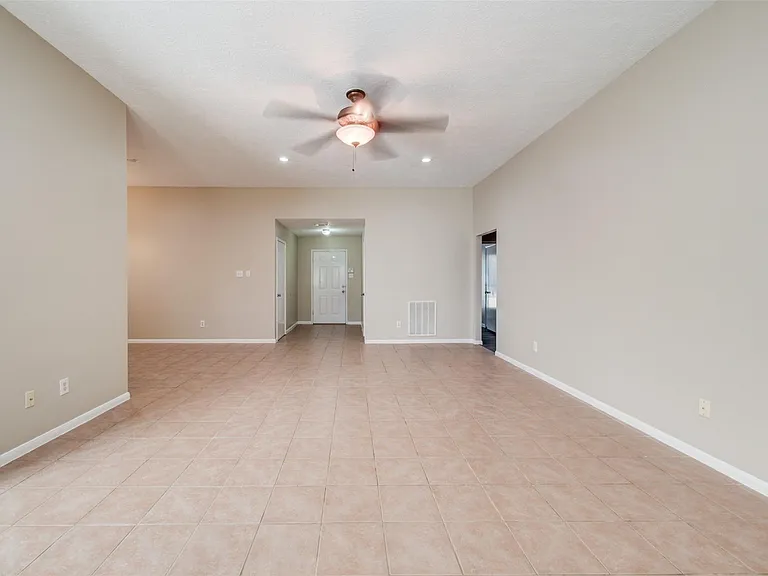 7314 Tara Dr — Photo 8