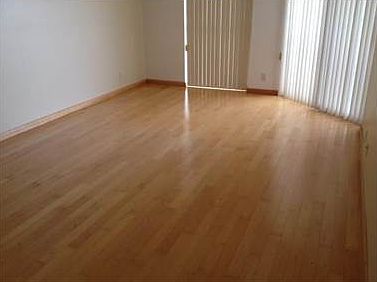 4th image of 3640 Yacht Club Dr APT 904