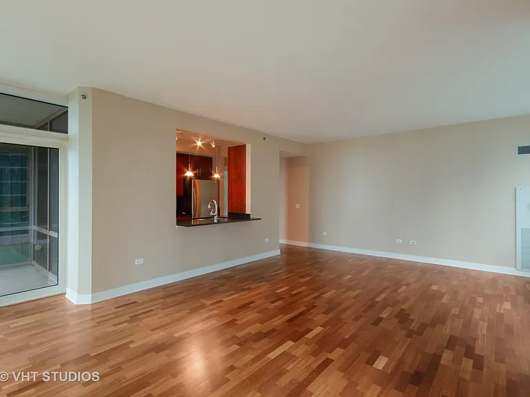 505 N McClurg Ct #1702 — Photo 6