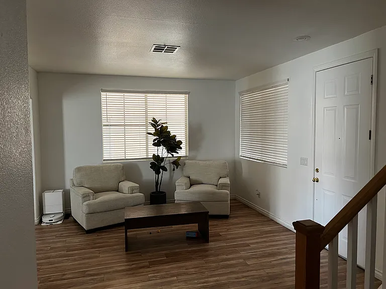 9860 Ridgehaven Ave — Photo 24