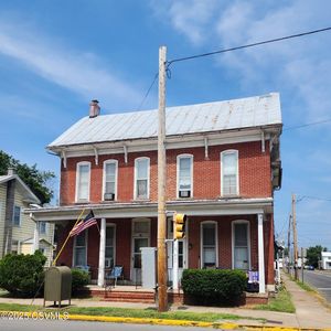 800 802 Main 3 St E #8, Watsontown, PA, 17777