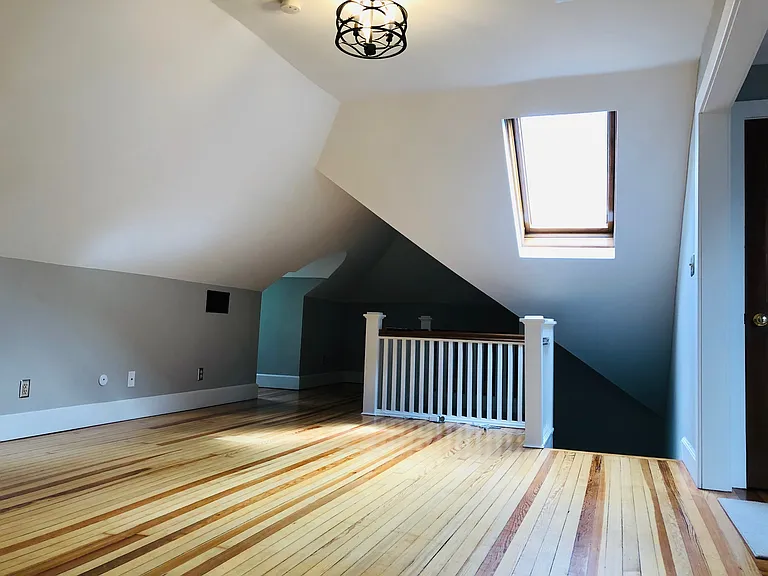 349 S Drexel Ave #1/2 — Photo 3
