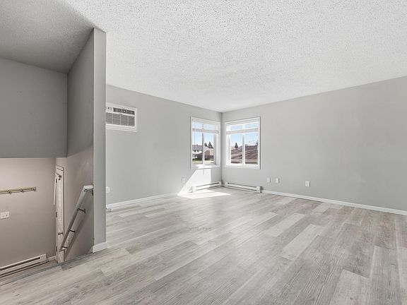 4th image of 1808 28th Ave S