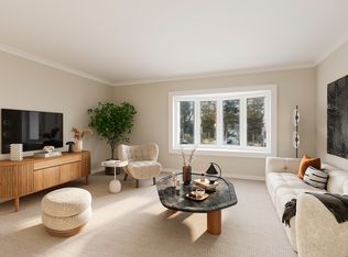 15 Neil Ln FLOOR 2, Riverside, CT 06878