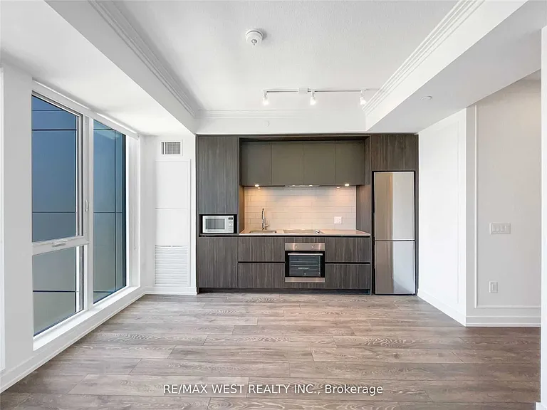 225 Sumach St #2802 — Photo 16
