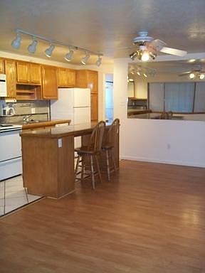4th image of 640 S Lashley Ln APT 104