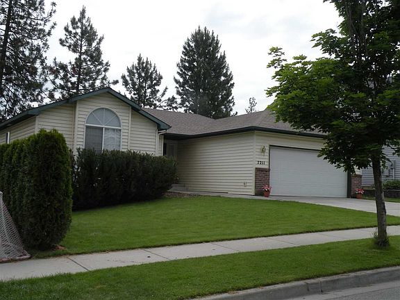 2nd image of 7211 S Moran View St