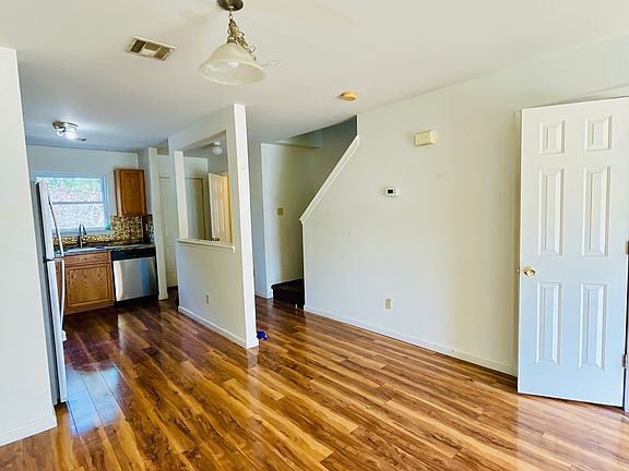 3rd image of 149 Victoria Heights Rd Unit 36