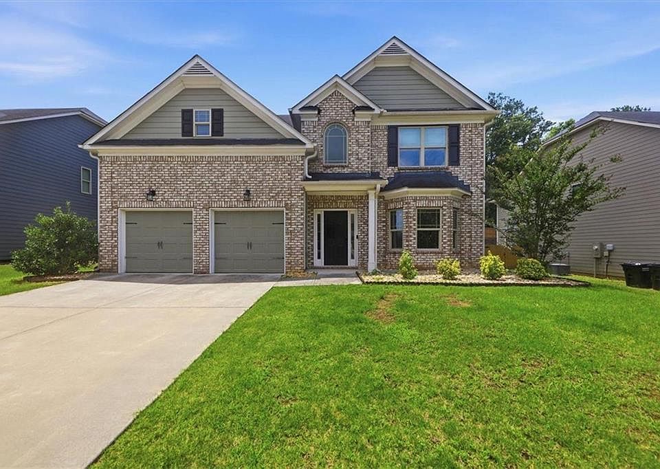 1st image of 3745 Brookhollow Dr