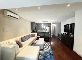 24-14 23rd Ave #1F, Astoria, NY 11105