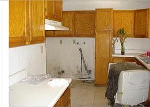 5th image of 1268 E 36th St