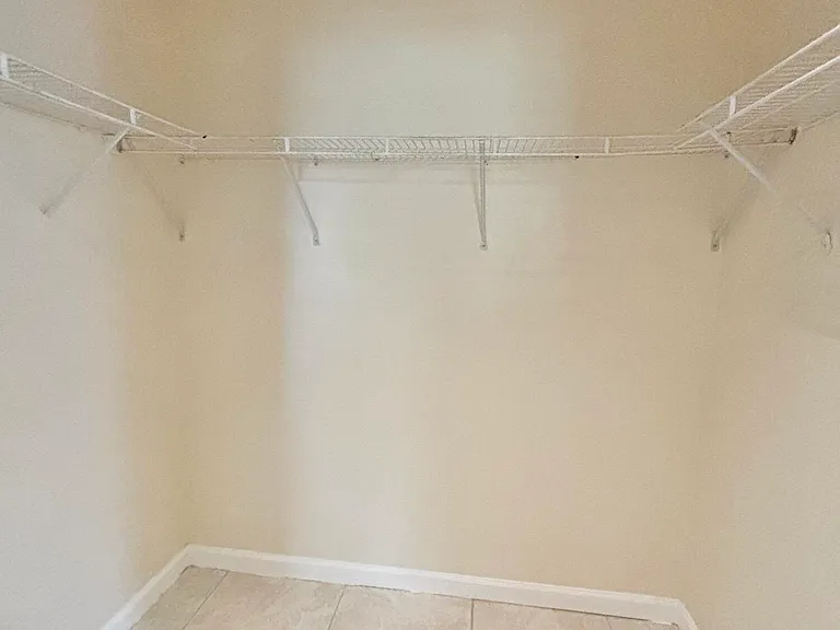 3151 Leewood Ter #L229 — Photo 5