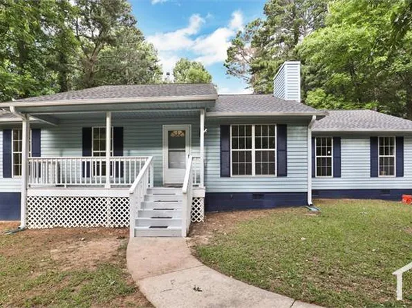 6211 Ward Rd, Union City, GA 30291