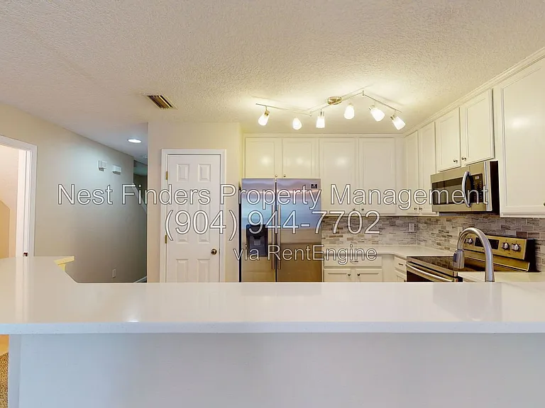 1002 N Black Cherry Dr — Photo 9