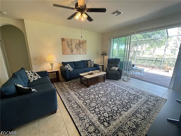 10457 Materita Dr — Photo 4