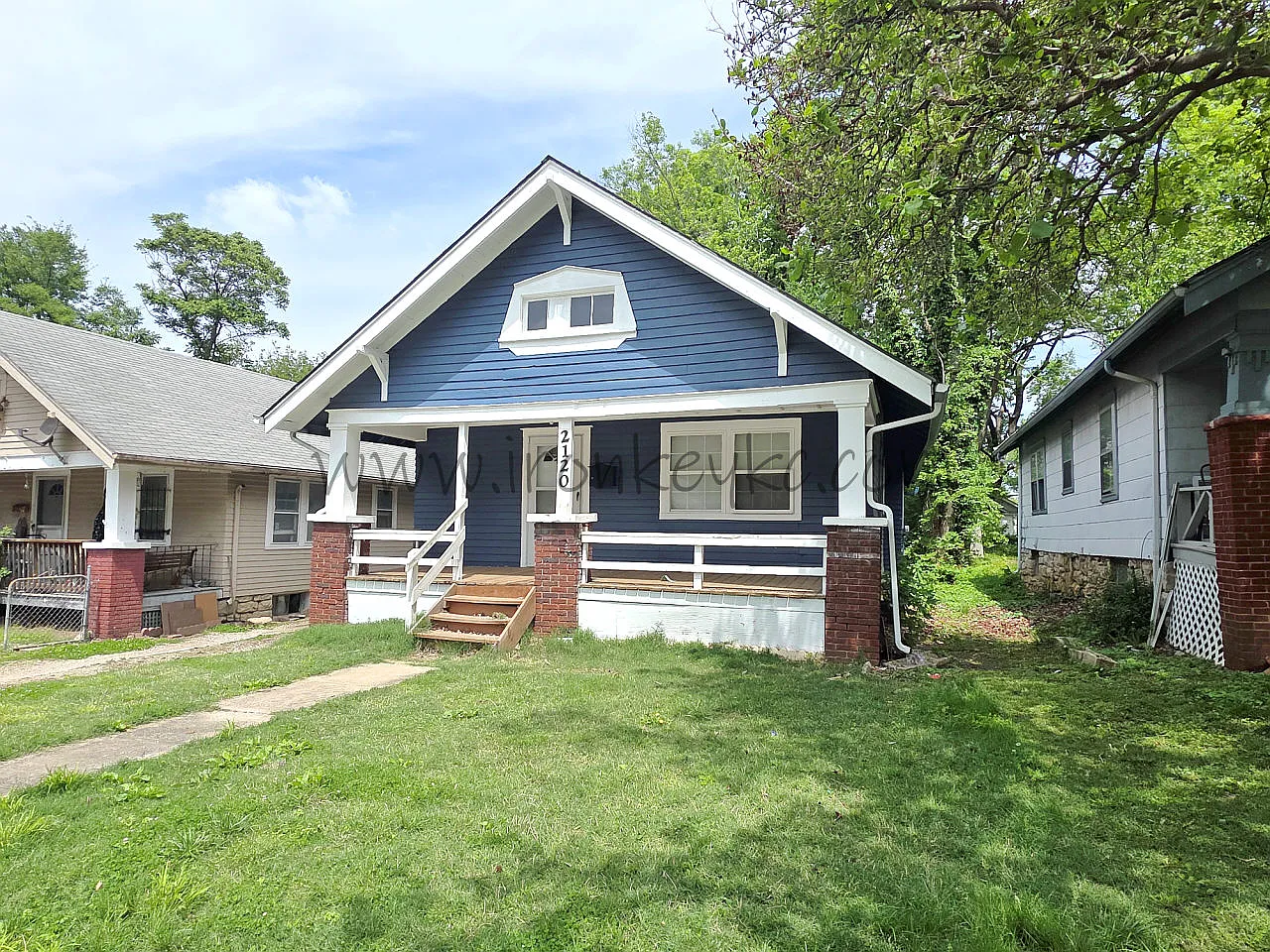 2 bed, 930 sqft, $1,200 — Photo 4