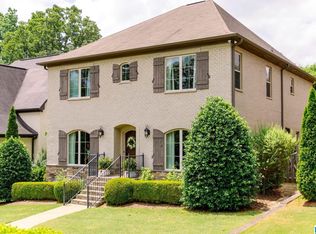 1208 Vestavia Pl, Vestavia, AL 35216