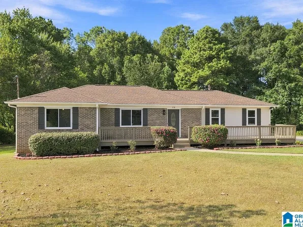 218 Yellowhammer Dr, Alabaster, AL 35007