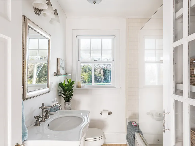 2867 Noyac Rd — Photo 28