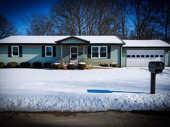2nd image of 211 Tami Ln